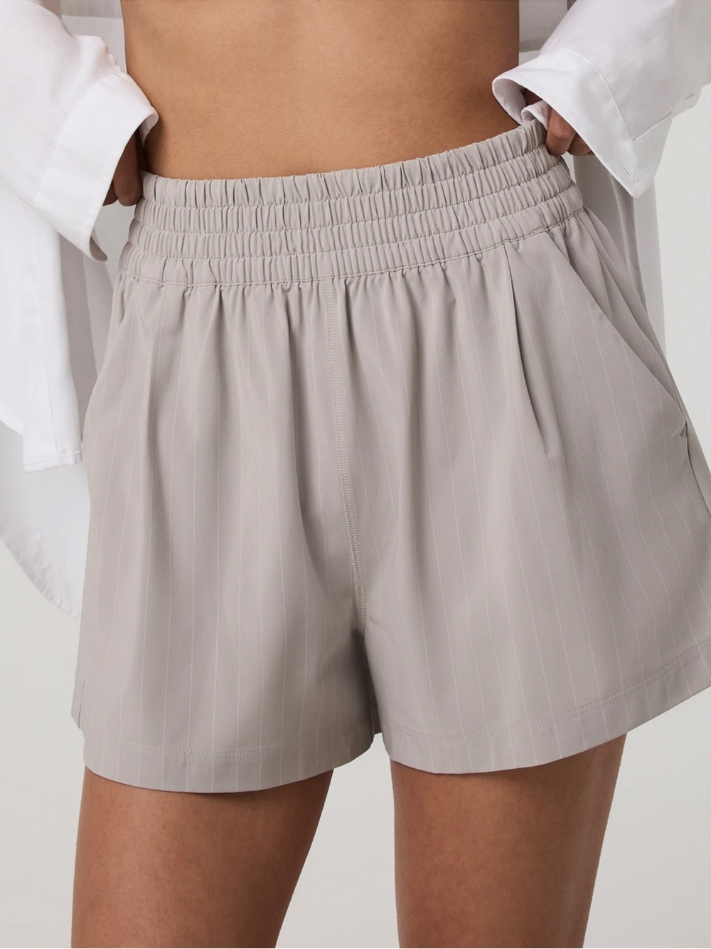 Vuori Villa Shorts Suede Gray Pinstripe Medium